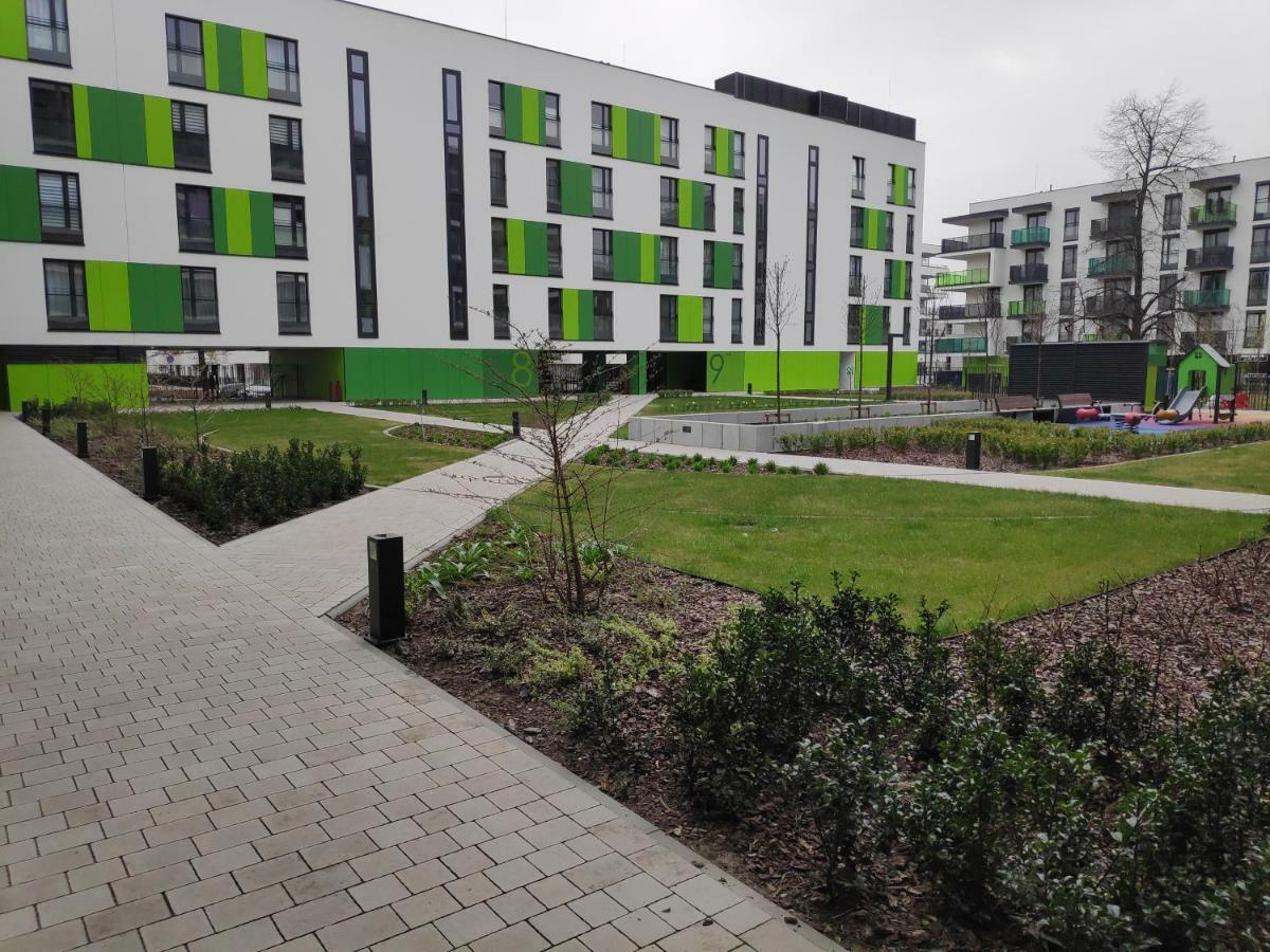 First -- Green Zoliborz Apartment 1 Varsóvia Exterior foto